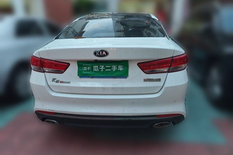 Used Kia K5 2016 2.0L Automatic LUX Rear