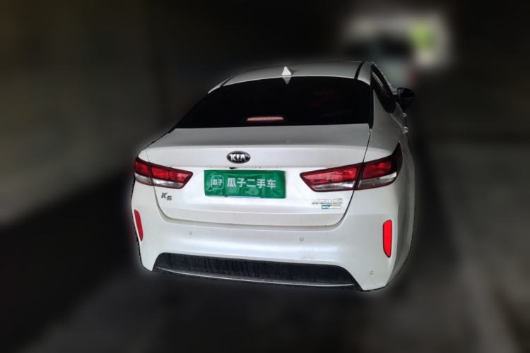Used Kia K5 2016 2.0L Hybrid GLS Rear