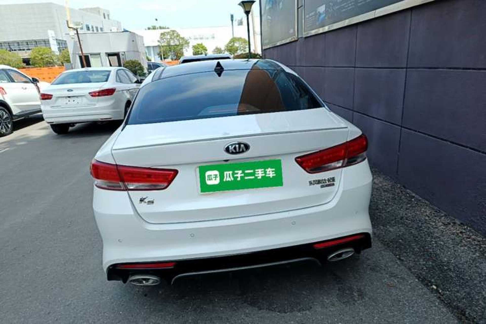 Used Kia K5 2016 1.6T Automatic LUX Rear