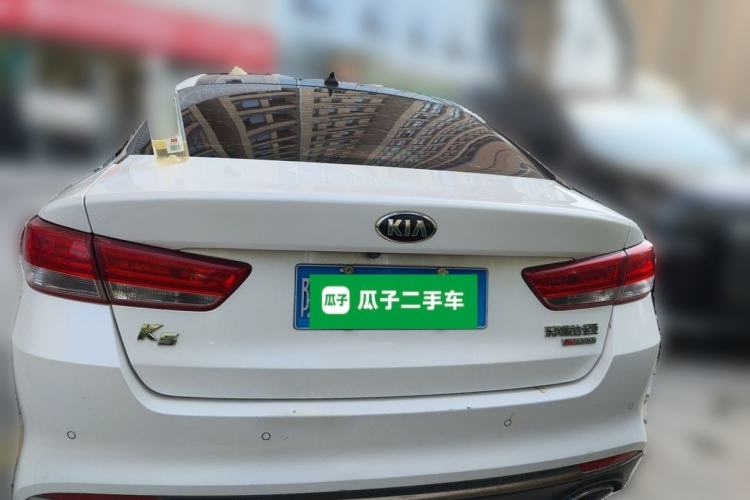 Used Kia K5 2016 2.0L Automatic LUX Rear