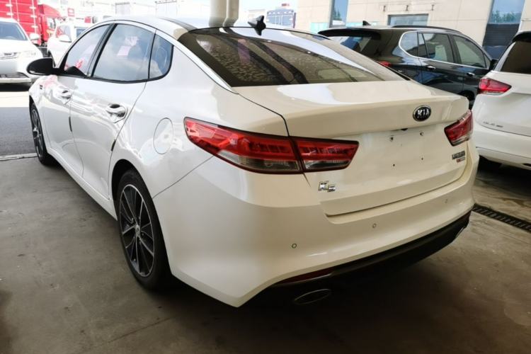 Used Kia K5 2016 2.0L Automatic LUX Rear Left 45 Deg
