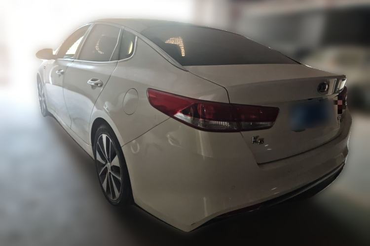 Used Kia K5 2016 2.0L Automatic LUX Rear Left 45 Deg