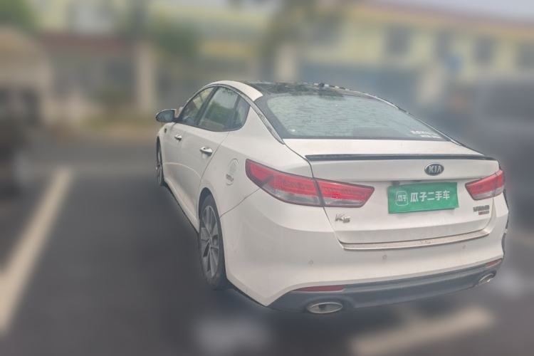 Used Kia K5 2016 2.0L Automatic LUX Rear Left 45 Deg