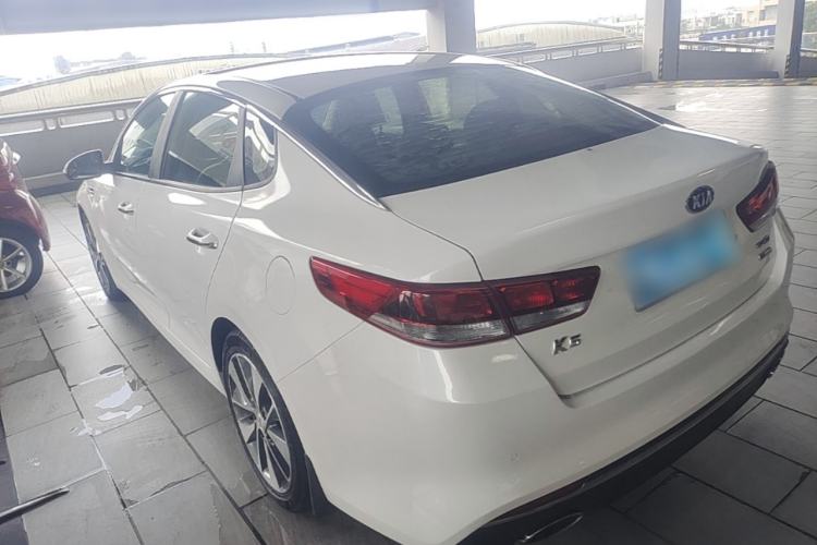 Used Kia K5 2016 2.0L Automatic LUX Rear Left 45 Deg