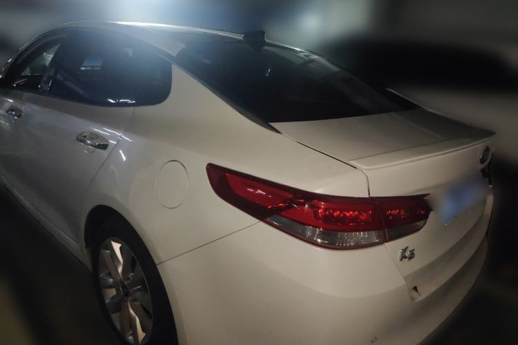 Used Kia K5 2016 1.6T Automatic LUX Rear Left 45 Deg
