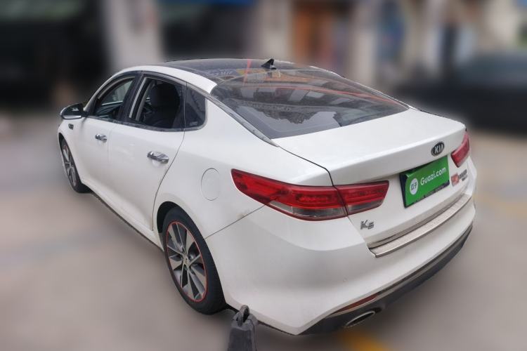 Used Kia K5 2016 2.0L Automatic LUX Rear Left 45 Deg