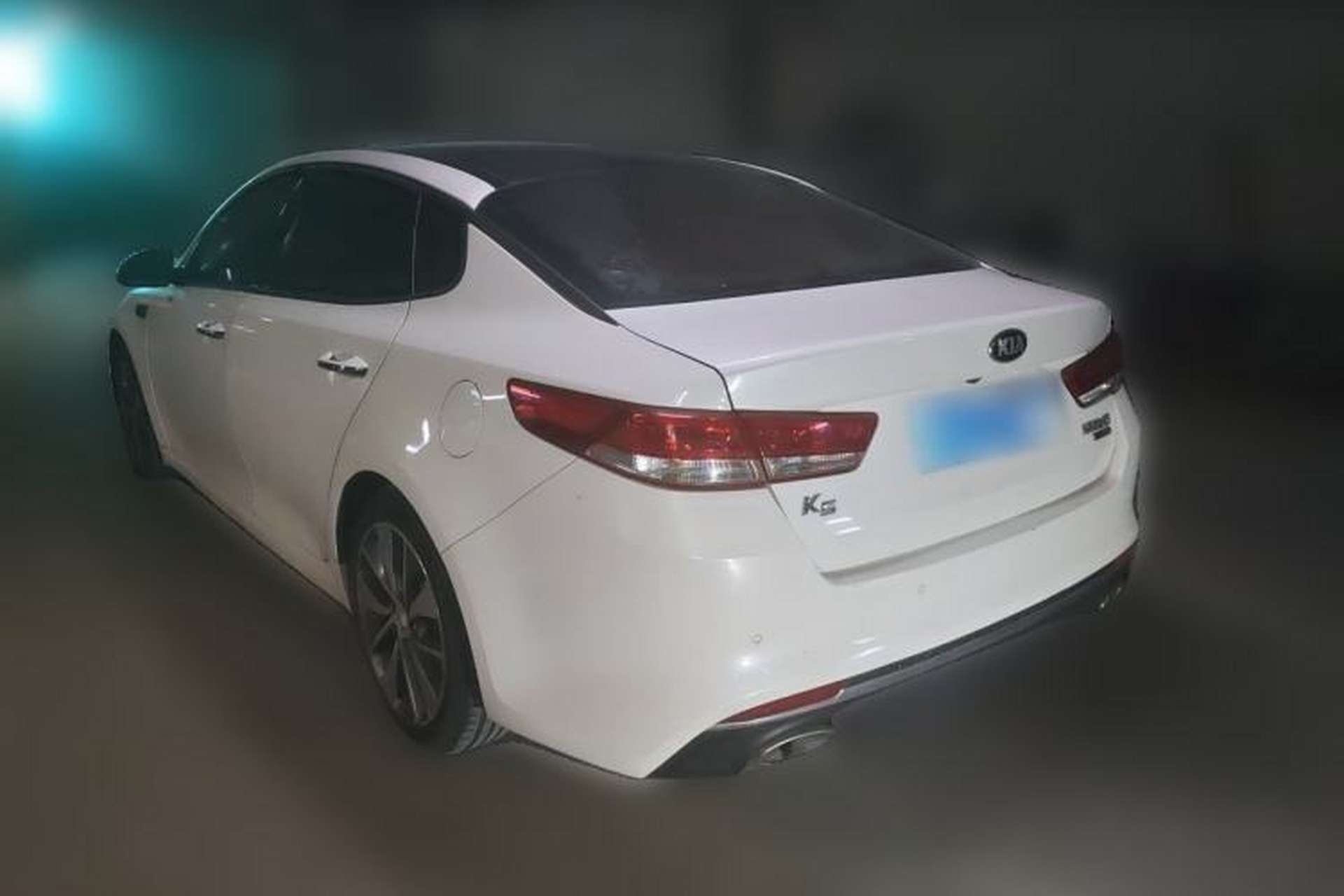 Used Kia K5 2016 2.0L Automatic LUX Rear Left 45 Deg