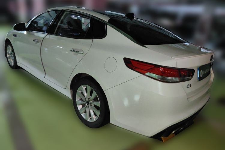 Used Kia K5 2016 1.6T Automatic LUX Rear Left 45 Deg