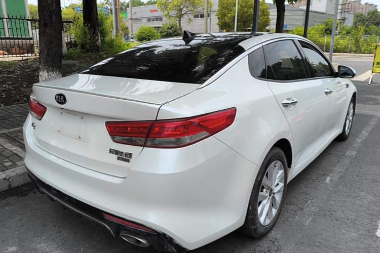Used Kia K5 2016 1.6T Automatic LUX Rear Right 45 Deg