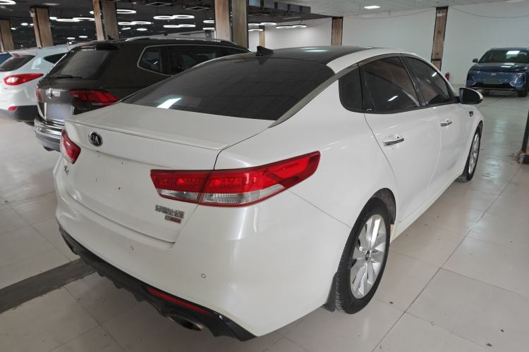 Used Kia K5 2016 1.6T Automatic LUX Rear Right 45 Deg