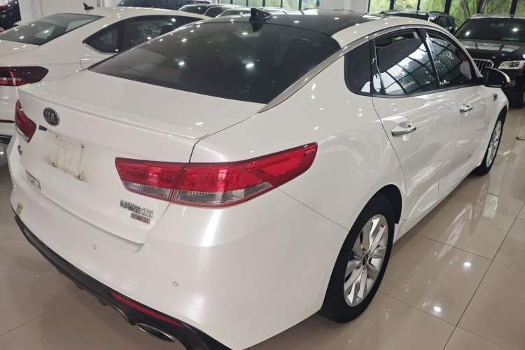 Used Kia K5 2016 1.6T Automatic LUX Rear Right 45 Deg