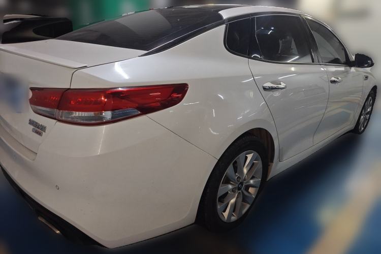 Used Kia K5 2016 1.6T Automatic LUX Rear Right 45 Deg