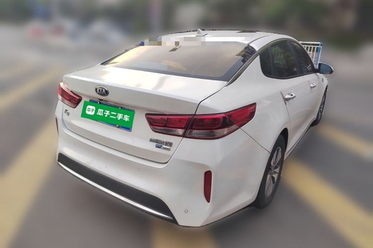 Used Kia K5 2016 2.0L Hybrid GLS Rear Right 45 Deg