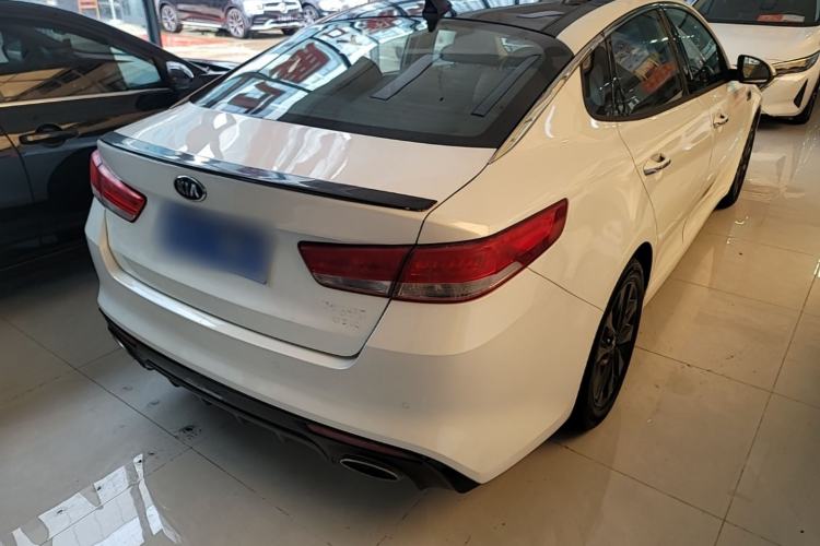 Used Kia K5 2016 1.6T Automatic LUX Rear Right 45 Deg