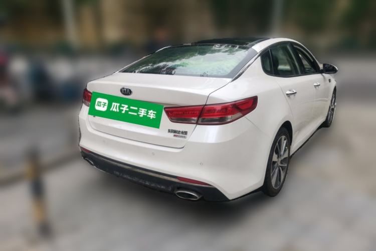 Used Kia K5 2016 2.0L Automatic LUX Rear Right 45 Deg