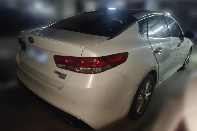 Used Kia K5 2016 1.6T Automatic LUX Rear Right 45 Deg