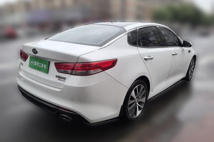 Used Kia K5 2016 2.0L Automatic LUX Rear Right 45 Deg