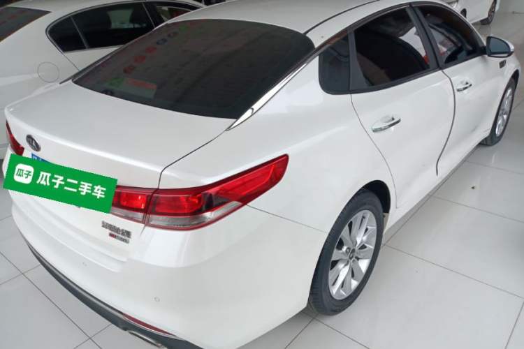 Used Kia K5 2016 2.0L Automatic GLS Rear Right 45 Deg