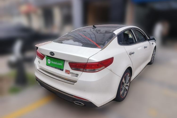 Used Kia K5 2016 2.0L Automatic LUX Rear Right 45 Deg