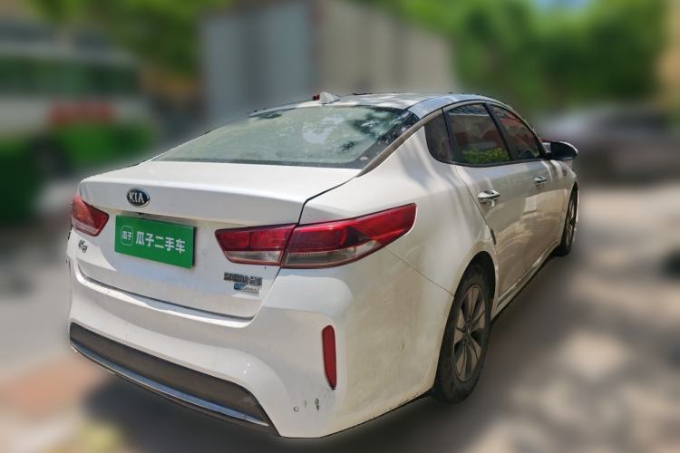 Used Kia K5 2016 2.0L Hybrid GLS Rear Right 45 Deg