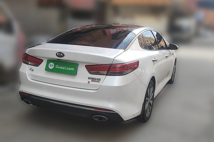 Used Kia K5 2016 2.0L Automatic LUX Rear Right 45 Deg
