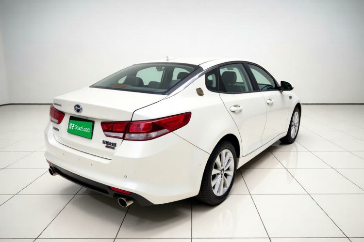 Used Kia K5 2016 2.0L Automatic GL Rear Right 45 Deg