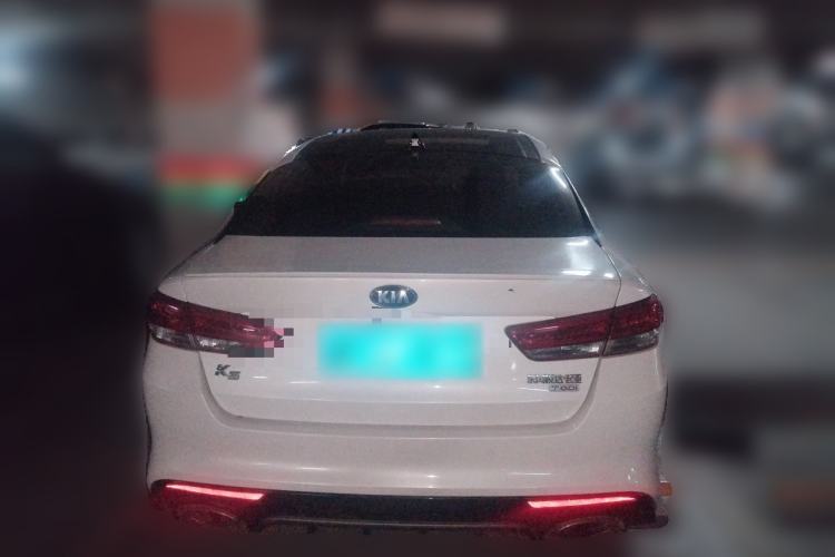 Used Kia K5 2016 1.6T Automatic LUX Rear