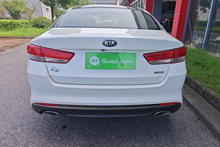 Used Kia K5 2016 2.0L Automatic LUX Rear
