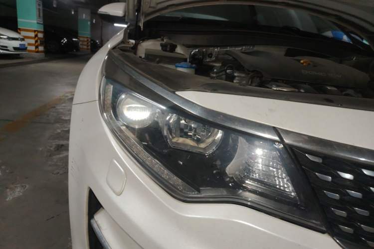 Used Kia K5 2016 2.0L Automatic PRM Right Front Headlight