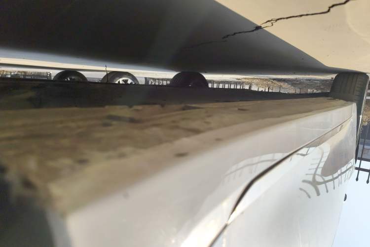 Used Kia K5 2016 1.6T Automatic LUX Right Side Sill