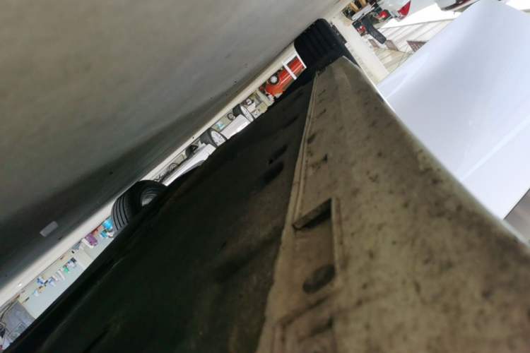 Used Kia K5 2016 2.0L Automatic LUX Right Side Sill
