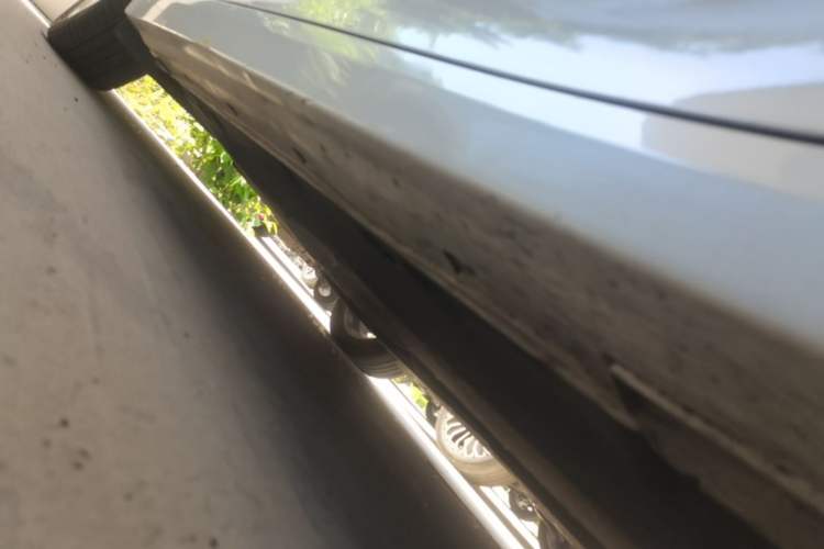 Used Kia K5 2016 1.6T Automatic LUX Right Side Sill