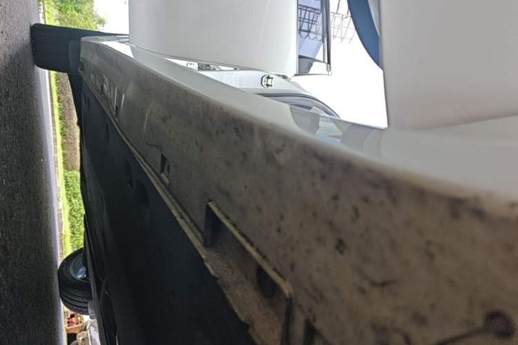 Used Kia K5 2016 2.0L Automatic LUX Right Side Sill