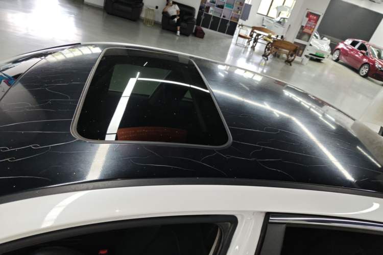 Used Kia K5 2016 2.0L Automatic GLS Roof