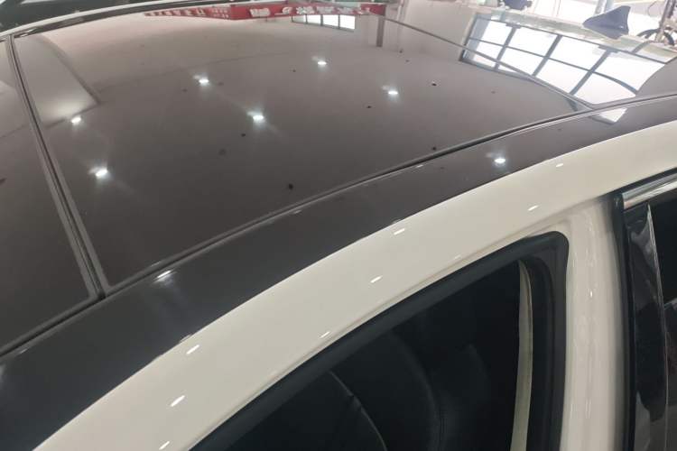 Used Kia K5 2016 1.6T Automatic LUX Roof