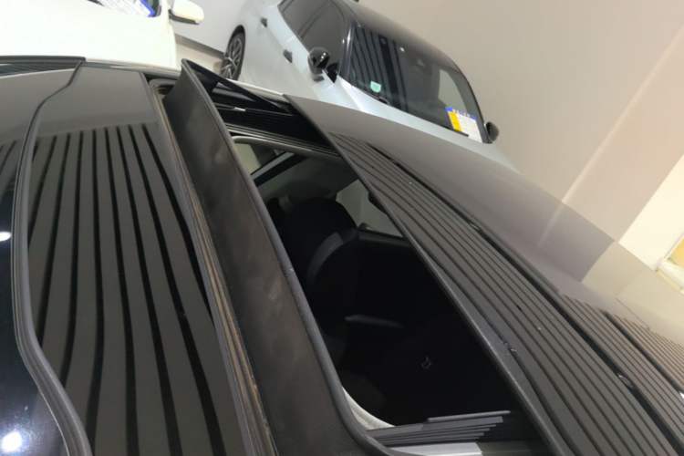 Used Kia K5 2016 1.6T Automatic LUX Roof