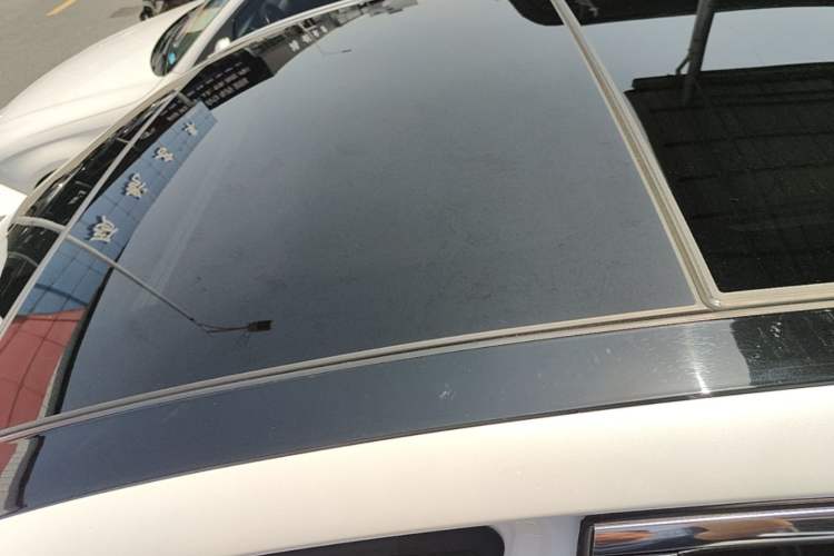 Used Kia K5 2016 1.6T Automatic LUX Roof