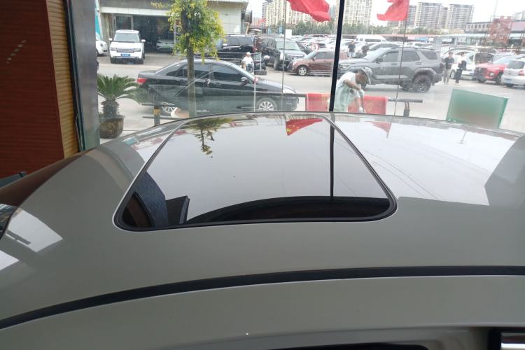 Used Kia K5 2016 2.0L Automatic GLS Roof