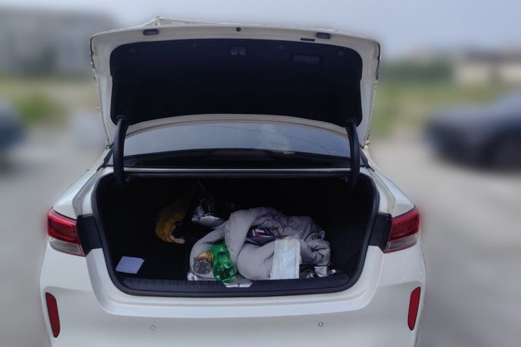 Used Kia K5 2016 2.0L Hybrid GLS Trunk