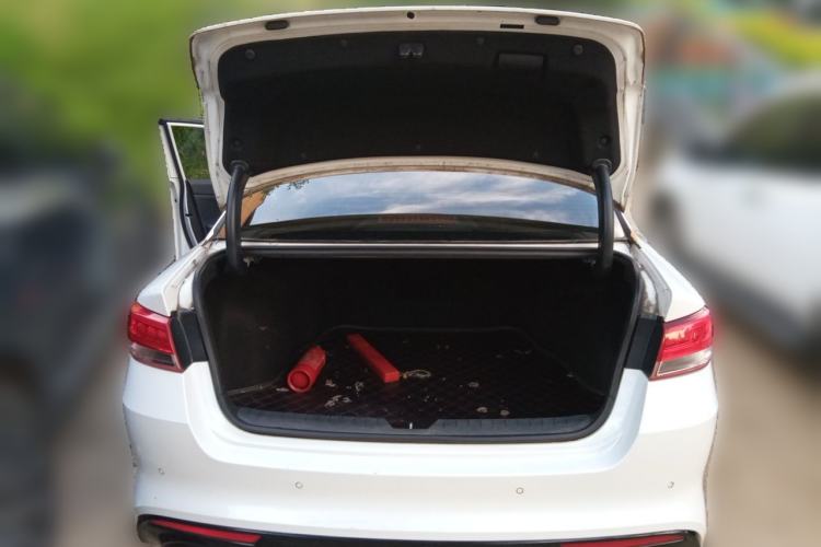 Used Kia K5 2016 1.6T Automatic PRM Trunk