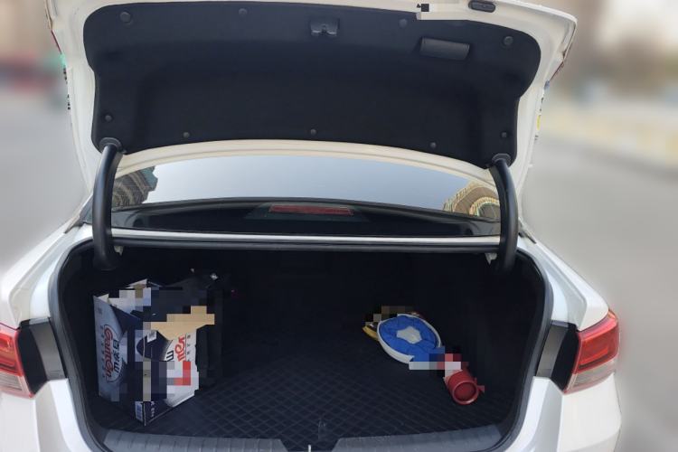 Used Kia K5 2016 1.6T Automatic GLS Trunk