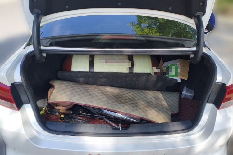 Used Kia K5 2016 2.0L Automatic GLS Trunk