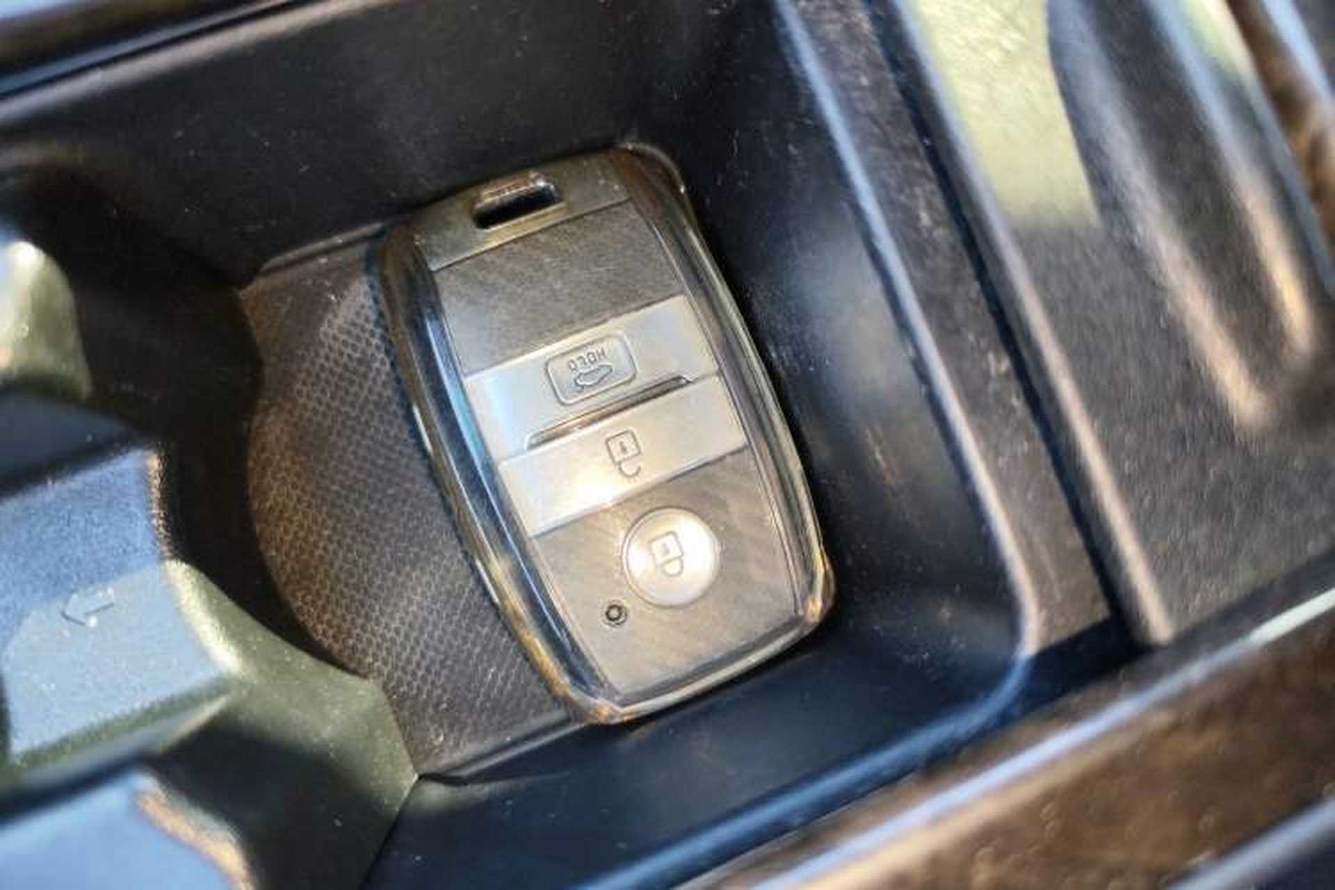 Used Kia K5 2016 1.6T Automatic LUX Vehicle Key
