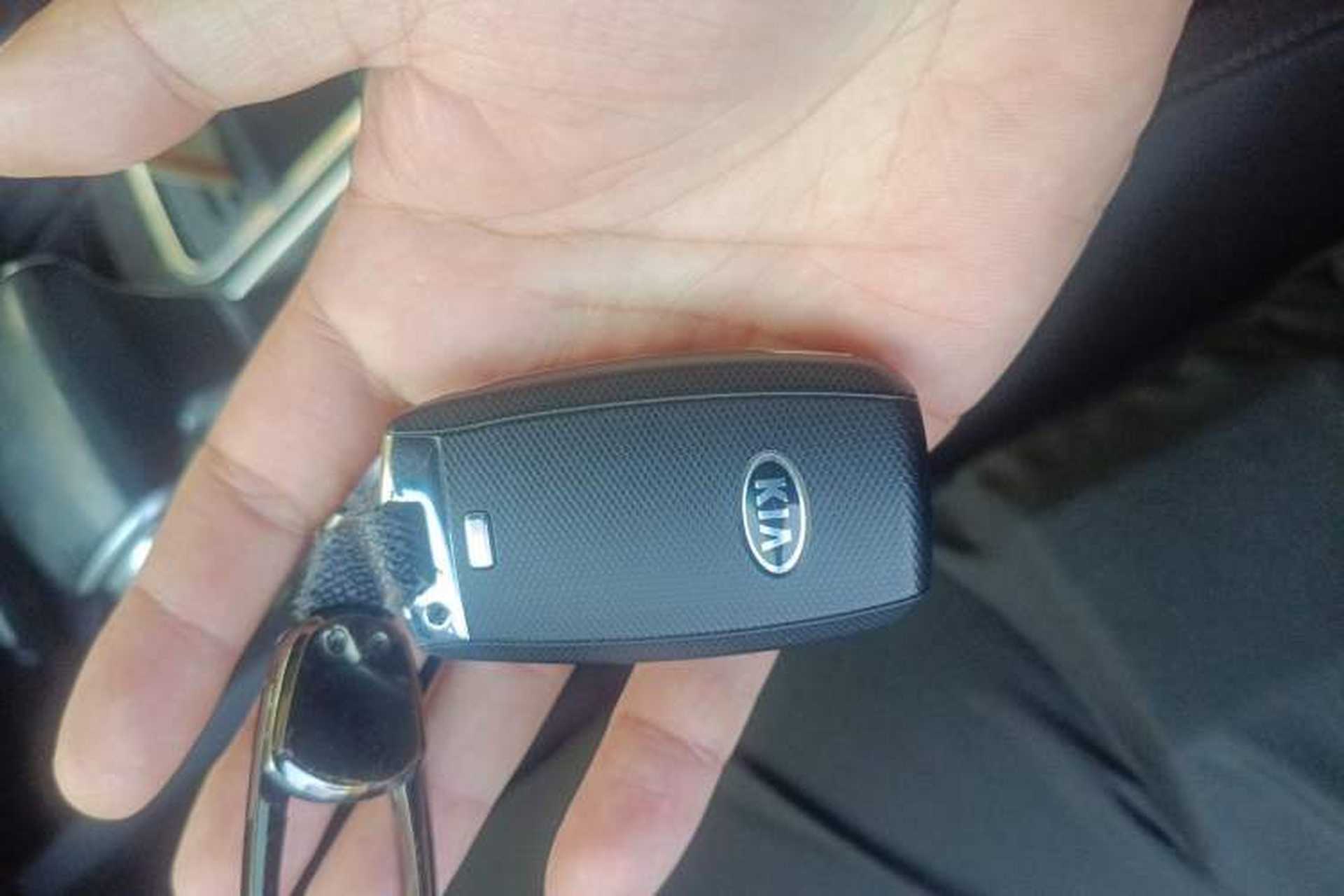 Used Kia K5 2016 2.0L Automatic LUX Vehicle Key