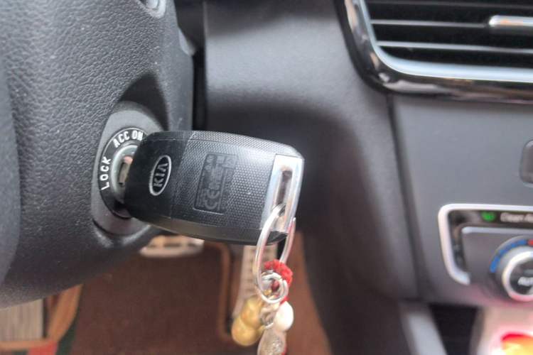 Used Kia K5 2016 2.0L Automatic GLS Vehicle Key
