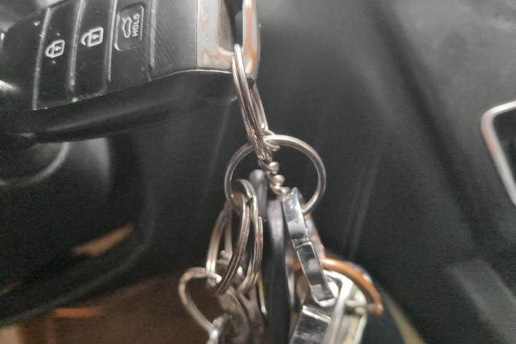Used Kia K5 2016 2.0L Automatic GL Vehicle Key