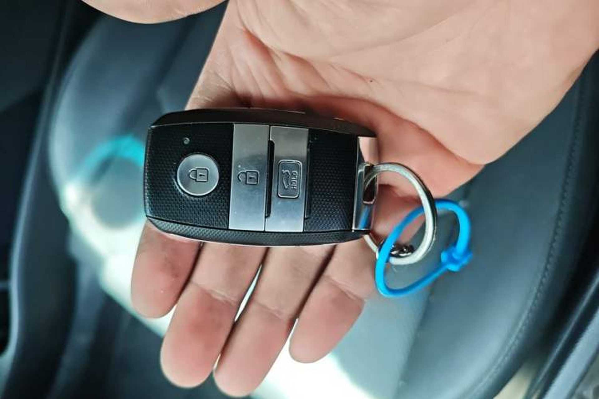 Used Kia K5 2016 1.6T Automatic LUX Vehicle Key