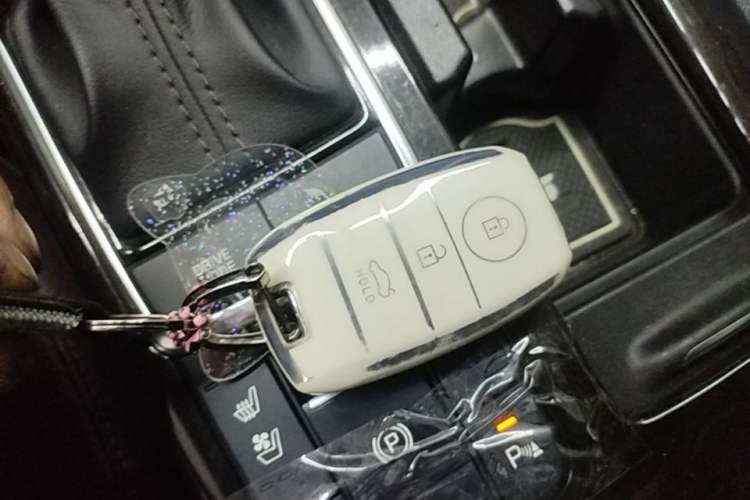 Used Kia K5 2016 2.0L Automatic PRM Vehicle Key