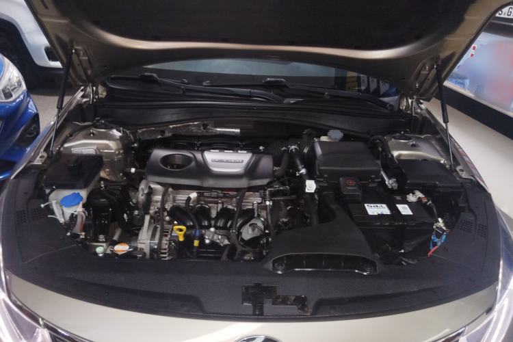 Used Kia K5 2016 1.6T Automatic LUX Engine Bay