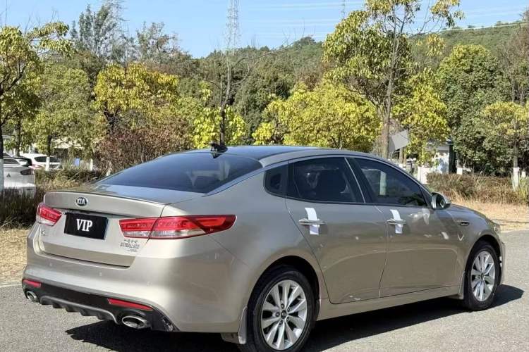 Used Kia K5 2016 1.6T Automatic LUX Exterior 3